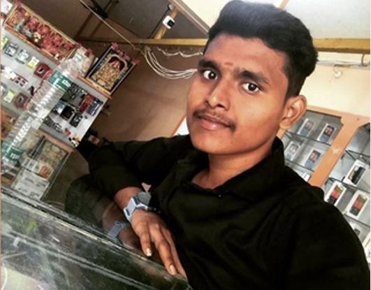 Mr. BALAJI — RAJESHWARI MOBILES DINDIGUL